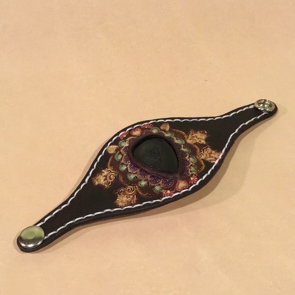 Hand Tooled Leather Bracelet w/ Black Onyx & Druzy Inlay Boho Chic Festival - Picture 10 of 13